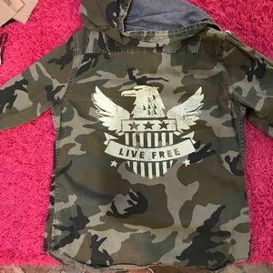Women’s camo jacket